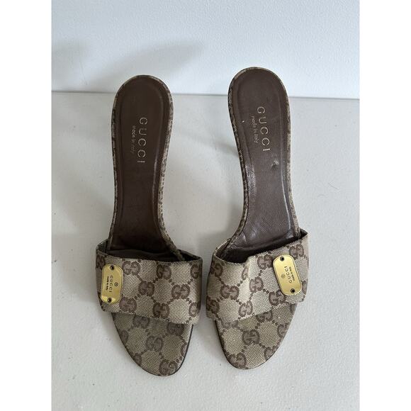 Gucci Marmont Monogram Kitten Heels Slides Logo GG Canvas Slide 9.5B Old Money - Picture 2 of 10